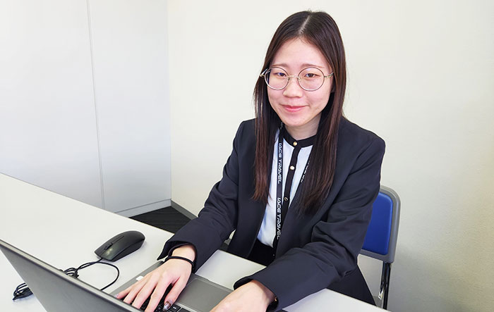 社内の業務の様子